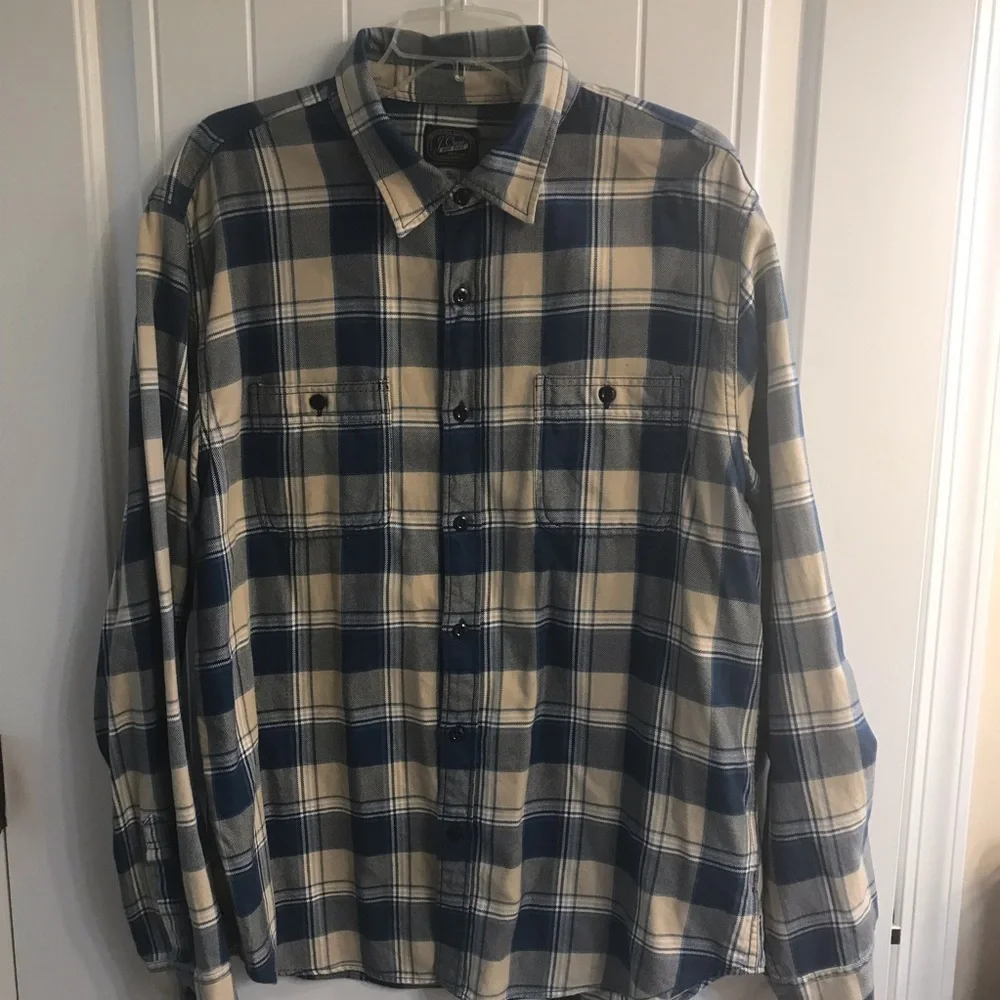 🚤J CREW Casual Button Down Shirt